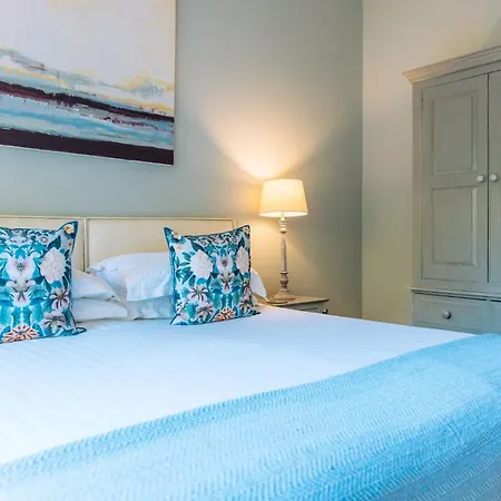 Finley * ריצ'מונד